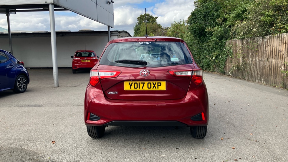 Toyota Yaris 1.5 VVT-i Icon Tech 5dr Petrol Hatchback - Image 26