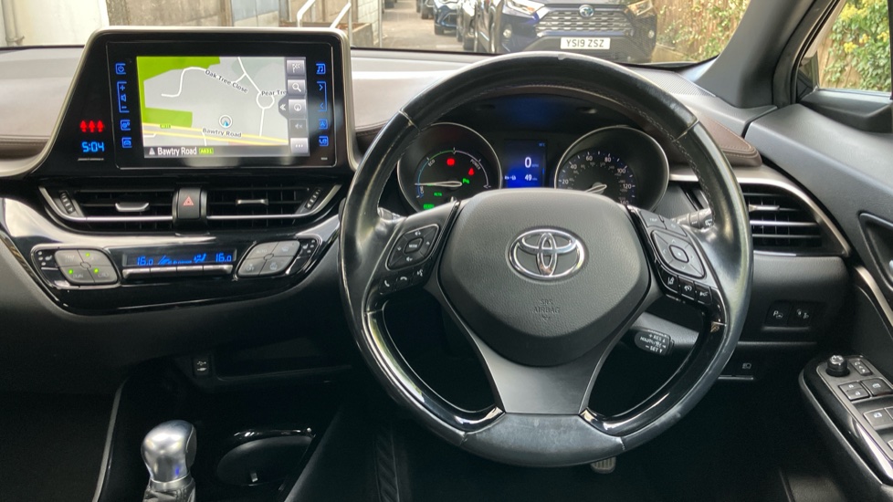 Toyota C-HR 1.8 Hybrid Excel 5dr CVT Hybrid Hatchback - Image 10