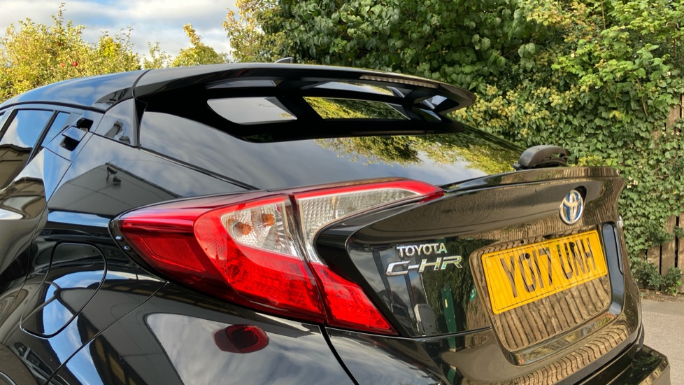 Toyota C-HR 1.8 Hybrid Excel 5dr CVT Hybrid Hatchback - Image 21