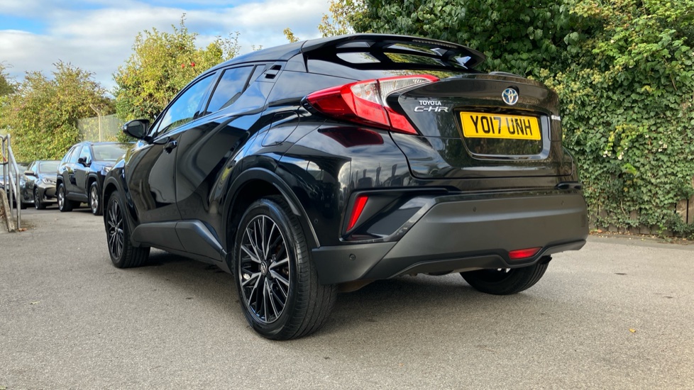Toyota C-HR 1.8 Hybrid Excel 5dr CVT Hybrid Hatchback - Image 32
