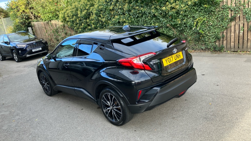 Toyota C-HR 1.8 Hybrid Excel 5dr CVT Hybrid Hatchback - Image 33
