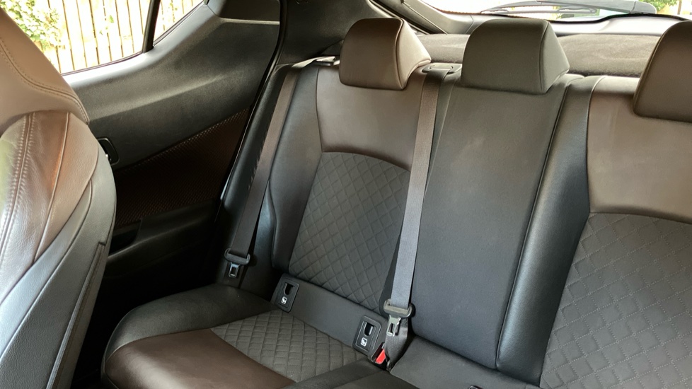 Toyota C-HR 1.8 Hybrid Excel 5dr CVT Hybrid Hatchback - Image 37
