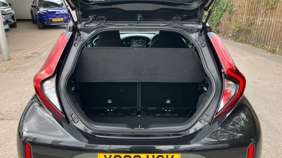 Toyota Aygo X 1.0 VVT-i Air Edition 5dr Petrol Hatchback - Image 13