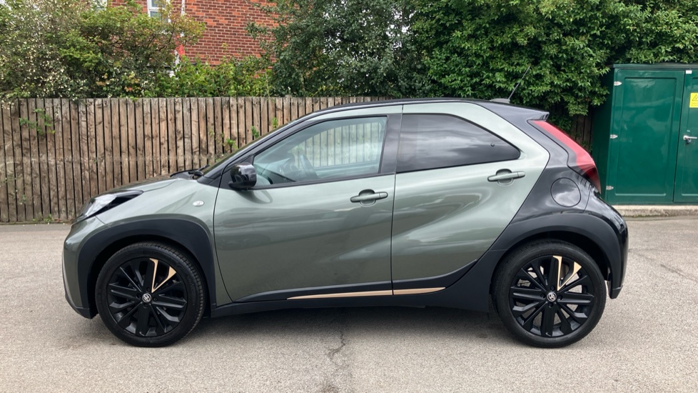 Toyota Aygo X 1.0 VVT-i Air Edition 5dr Petrol Hatchback - Image 24