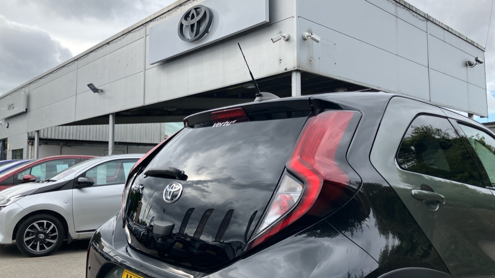 Toyota Aygo X 1.0 VVT-i Air Edition 5dr Petrol Hatchback - Image 37