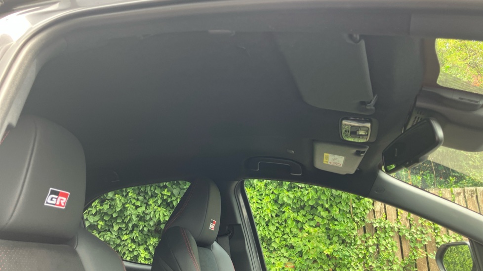 Toyota Yaris 1.5 Hybrid 130 GR Sport 5dr CVT Hybrid Hatchback - Image 19