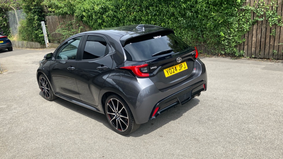 Toyota Yaris 1.5 Hybrid 130 GR Sport 5dr CVT Hybrid Hatchback - Image 32