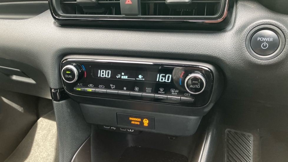 Toyota Yaris 1.5 Hybrid 130 GR Sport 5dr CVT Hybrid Hatchback - Image 35
