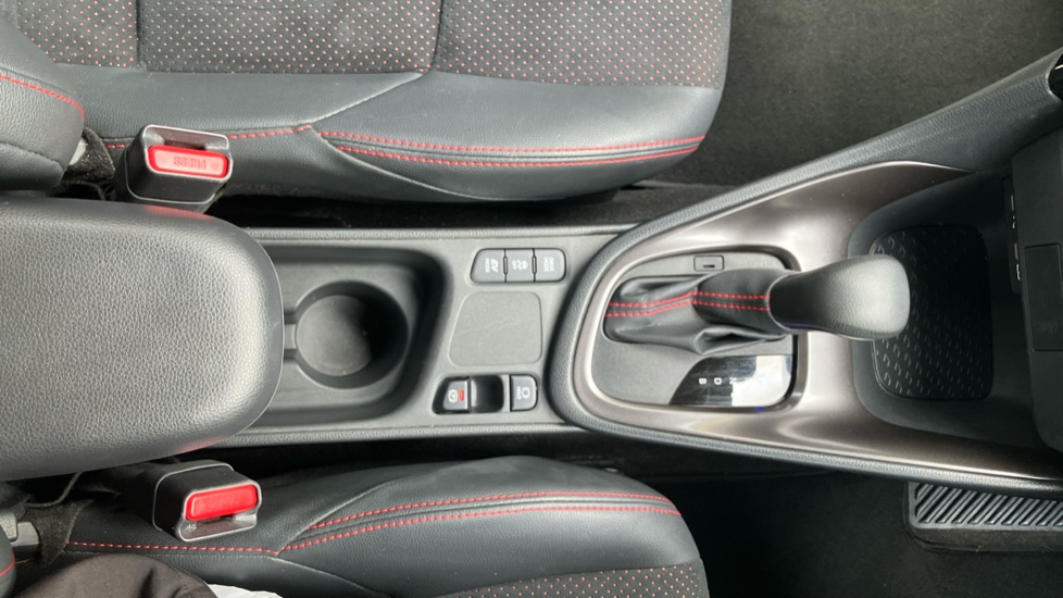 Toyota Yaris 1.5 Hybrid 130 GR Sport 5dr CVT Hybrid Hatchback - Image 50