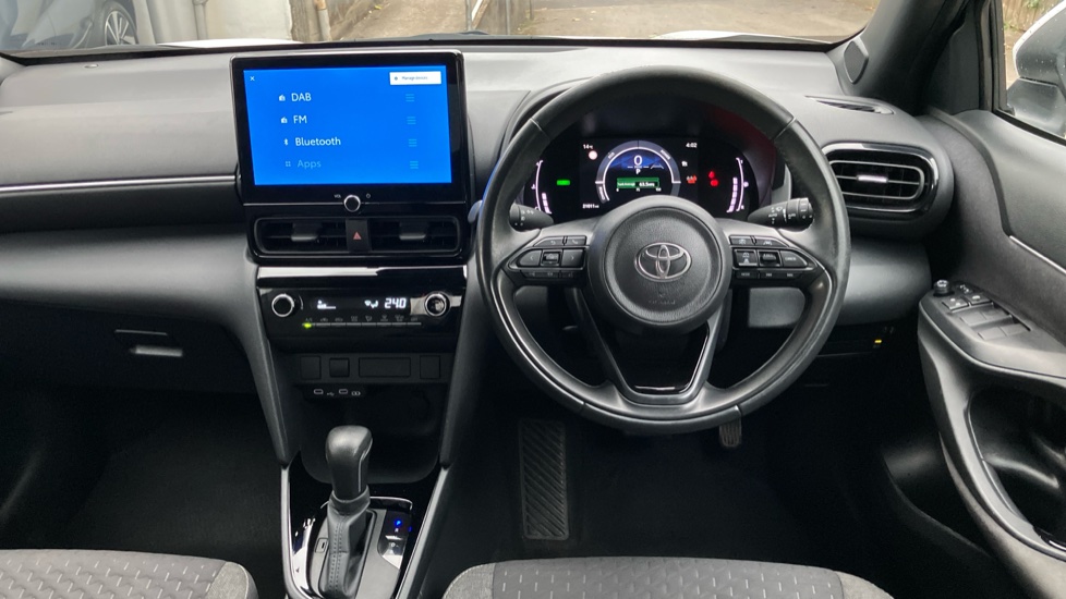 Toyota Yaris Cross 1.5 Hybrid Design 5dr CVT Hybrid Estate - Image 7