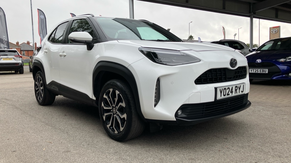Toyota Yaris Cross 1.5 Hybrid Design 5dr CVT Hybrid Estate - Image 20
