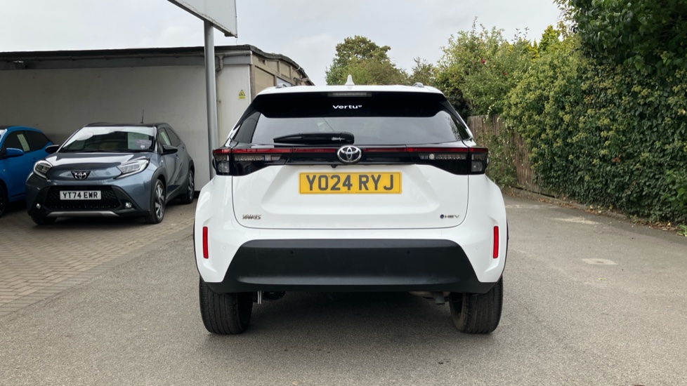 Toyota Yaris Cross 1.5 Hybrid Design 5dr CVT Hybrid Estate - Image 26