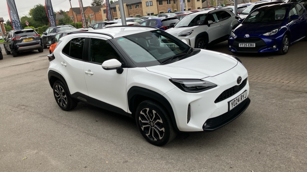 Toyota Yaris Cross 1.5 Hybrid Design 5dr CVT Hybrid Estate - Image 29