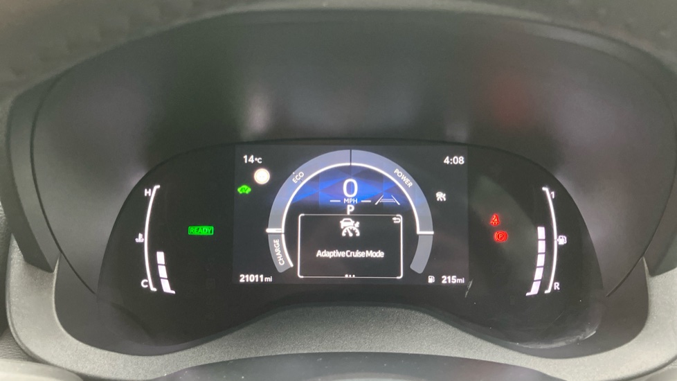 Toyota Yaris Cross 1.5 Hybrid Design 5dr CVT Hybrid Estate - Image 46