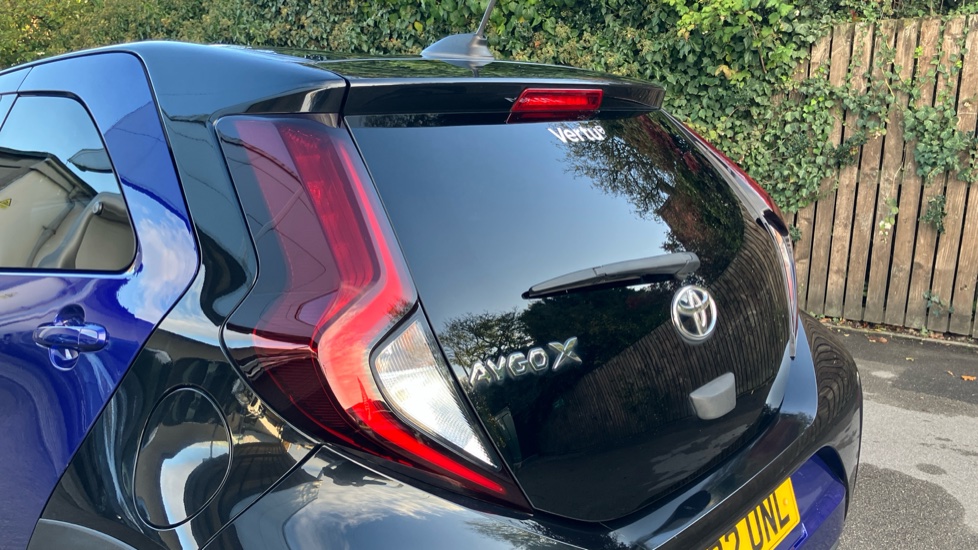 Toyota Aygo X 1.0 VVT-i Edge 5dr Petrol Hatchback - Image 21