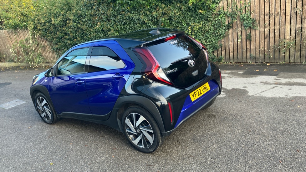 Toyota Aygo X 1.0 VVT-i Edge 5dr Petrol Hatchback - Image 31