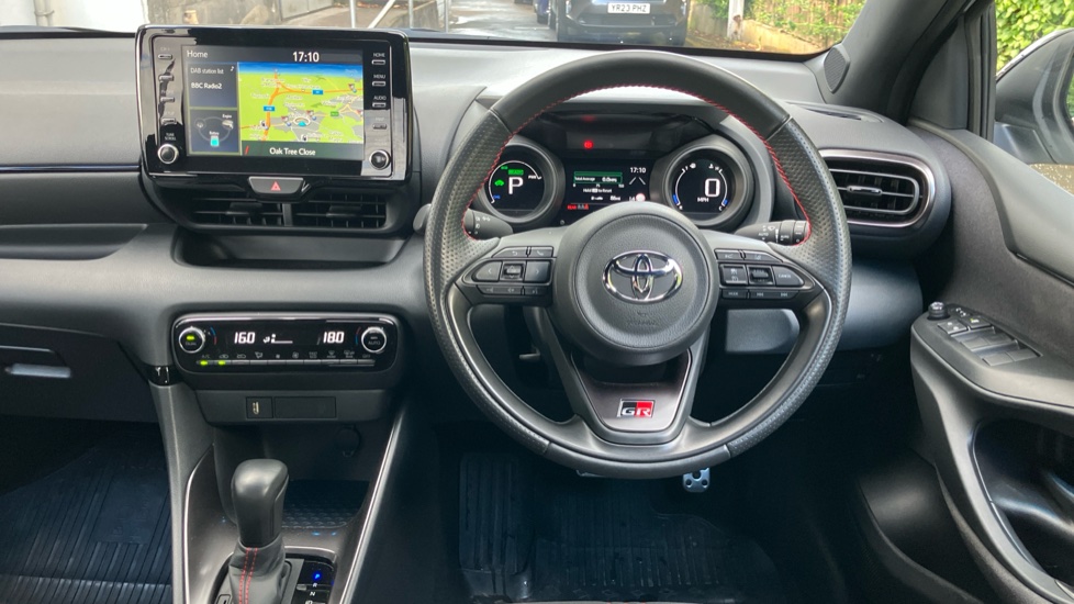 Toyota Yaris 1.5 Hybrid GR Sport 5dr CVT Hybrid Hatchback - Image 10