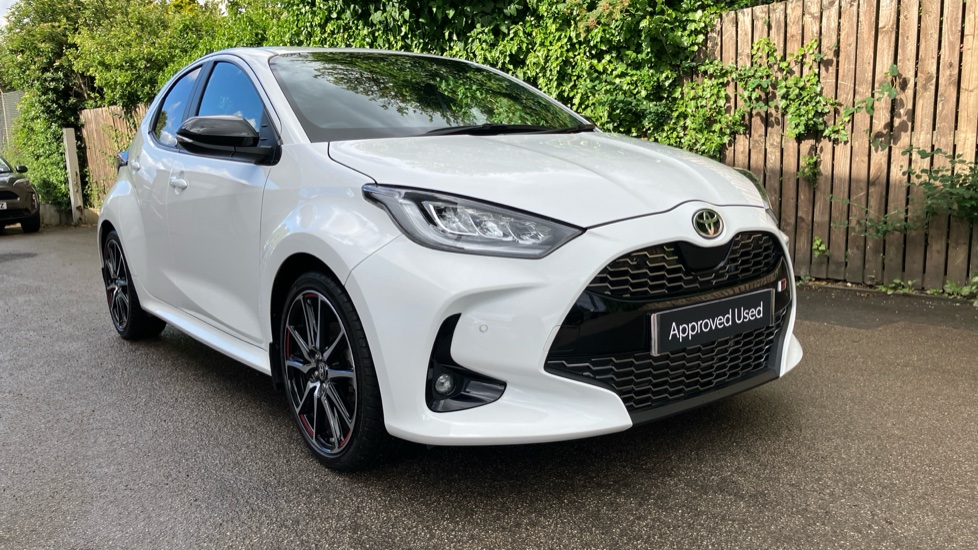 Toyota Yaris 1.5 Hybrid GR Sport 5dr CVT Hybrid Hatchback - Image 20