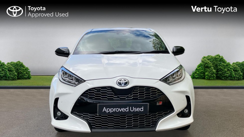 Toyota Yaris 1.5 Hybrid GR Sport 5dr CVT Hybrid Hatchback - Image 22