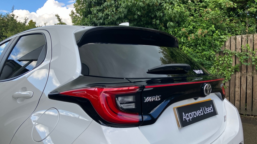 Toyota Yaris 1.5 Hybrid GR Sport 5dr CVT Hybrid Hatchback - Image 37