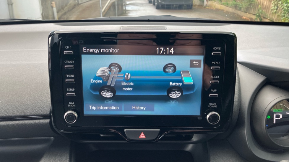 Toyota Yaris 1.5 Hybrid GR Sport 5dr CVT Hybrid Hatchback - Image 39