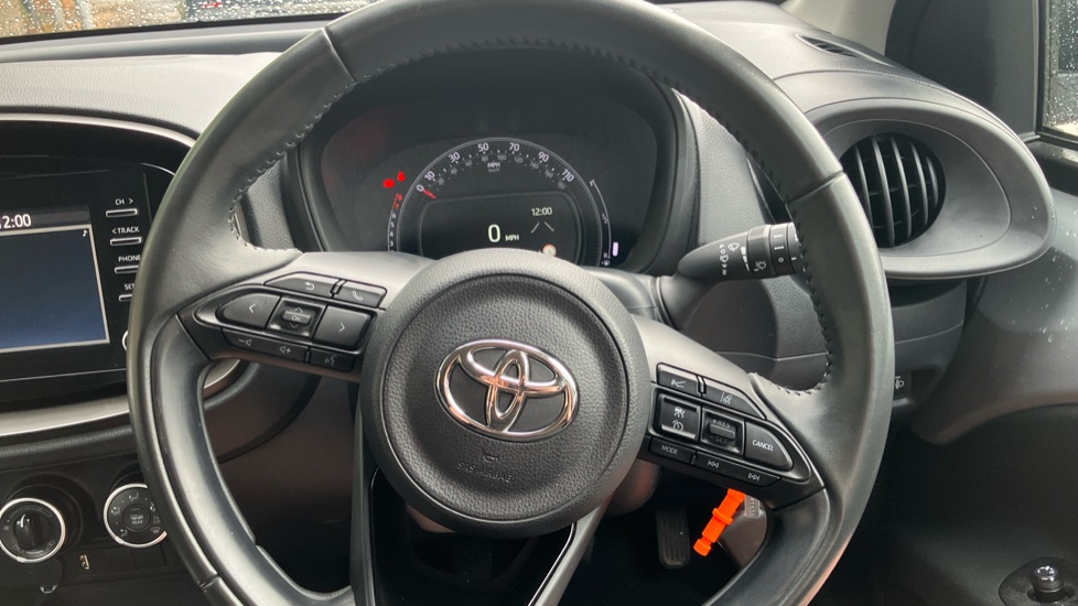 Toyota Aygo X 1.0 VVT-i Pure 5dr Petrol Hatchback - Image 10