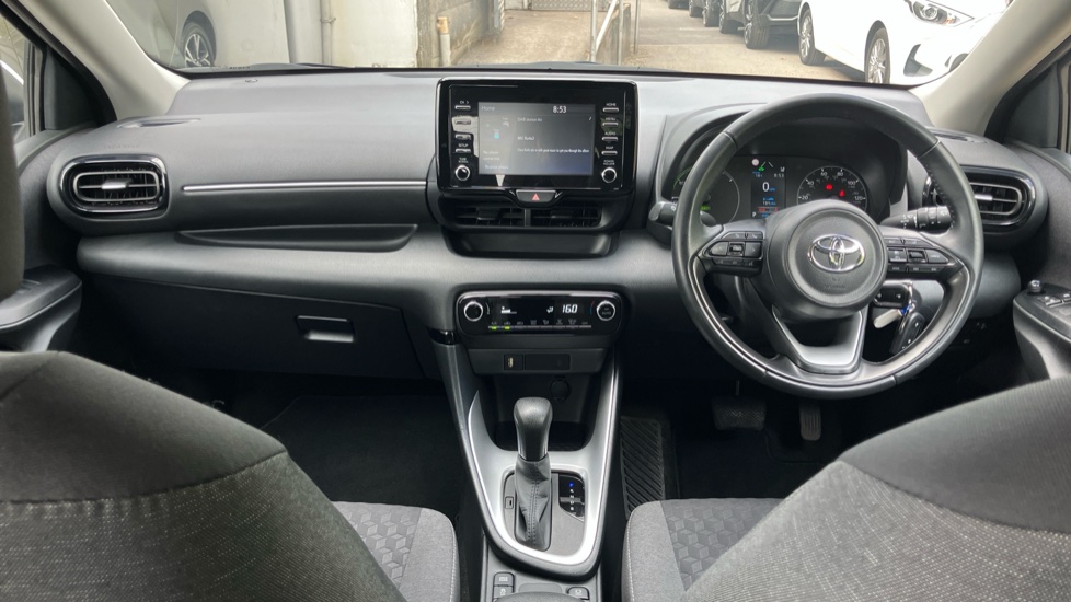 Toyota Yaris 1.5 Hybrid Icon 5dr CVT Hybrid Hatchback - Image 6