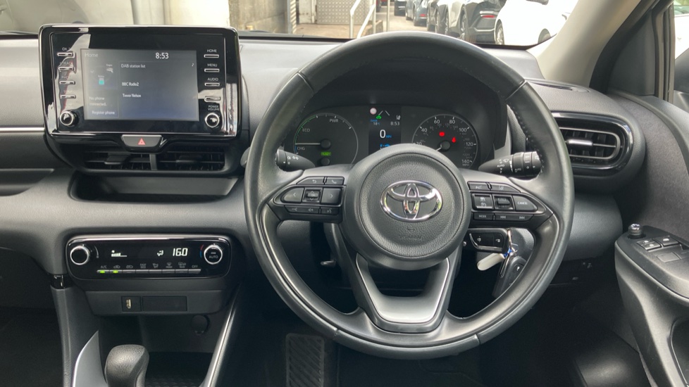 Toyota Yaris 1.5 Hybrid Icon 5dr CVT Hybrid Hatchback - Image 10