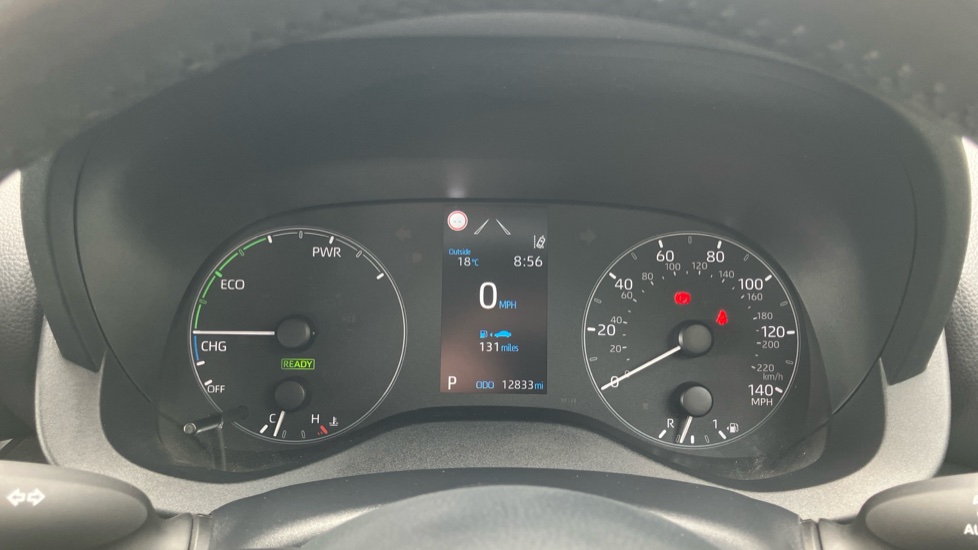 Toyota Yaris 1.5 Hybrid Icon 5dr CVT Hybrid Hatchback - Image 11