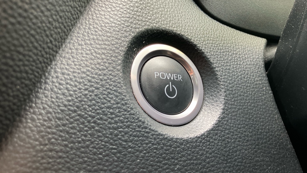 Toyota Corolla 1.8 Hybrid Design 5dr CVT Hybrid Hatchback - Image 16