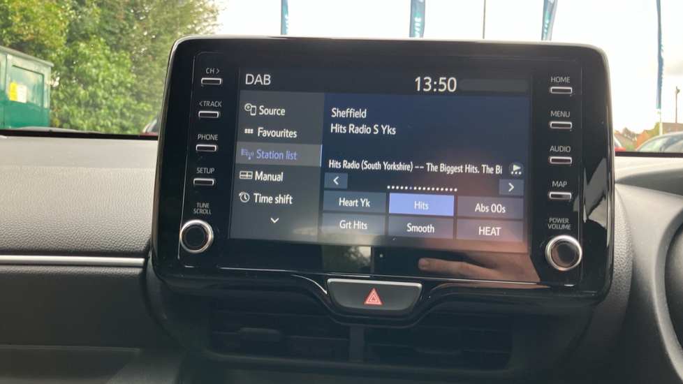 Toyota Yaris 1.5 Hybrid Design 5dr CVT Hybrid Hatchback - Image 36