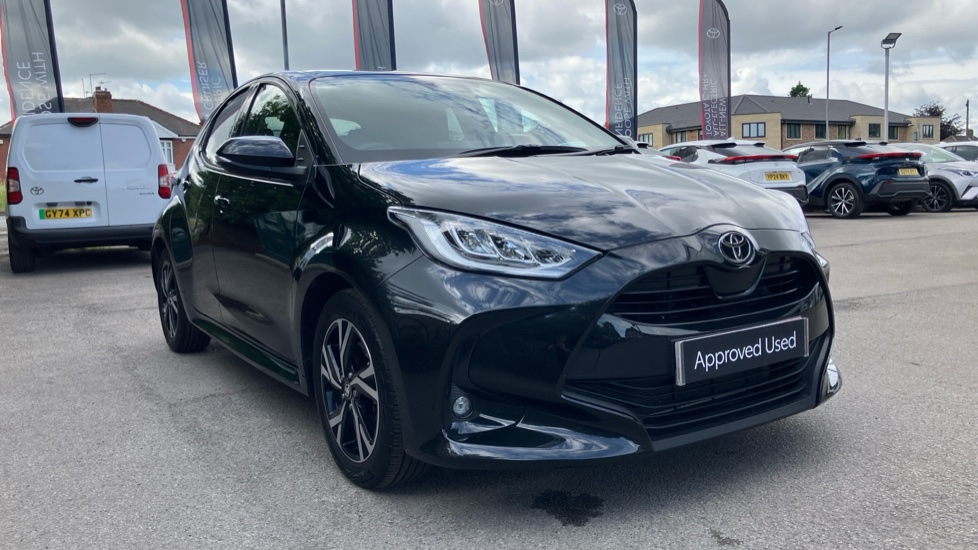 Toyota Yaris 1.5 Hybrid Design 5dr CVT Hybrid Hatchback - Image 20