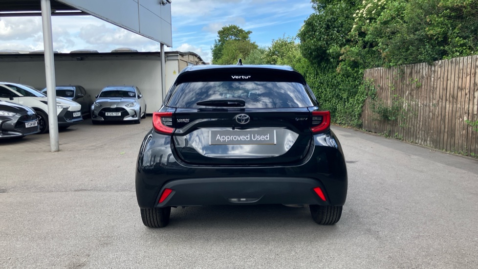 Toyota Yaris 1.5 Hybrid Design 5dr CVT Hybrid Hatchback - Image 26