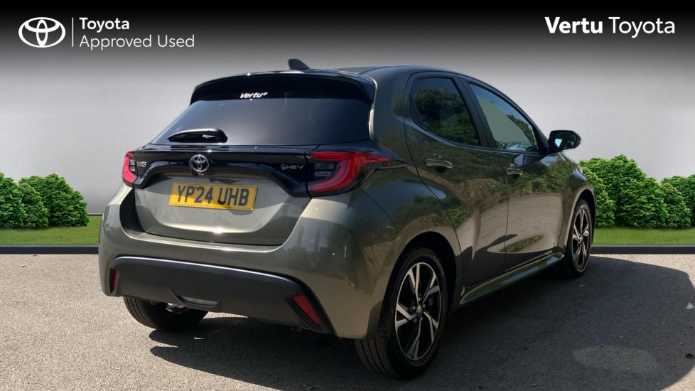 Toyota Yaris 1.5 Hybrid Design 5dr CVT Hybrid Hatchback - Image 2