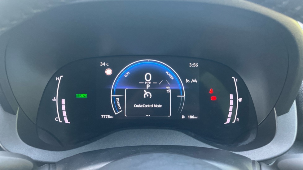 Toyota Yaris 1.5 Hybrid Design 5dr CVT Hybrid Hatchback - Image 43