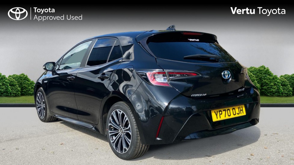 Toyota Corolla 1.8 VVT-i Hybrid Design 5dr CVT Hybrid Hatchback - Image 4
