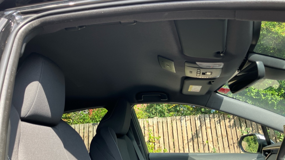 Toyota Corolla 1.8 VVT-i Hybrid Design 5dr CVT Hybrid Hatchback - Image 19