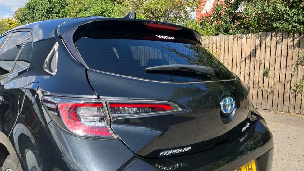 Toyota Corolla 1.8 VVT-i Hybrid Design 5dr CVT Hybrid Hatchback - Image 21