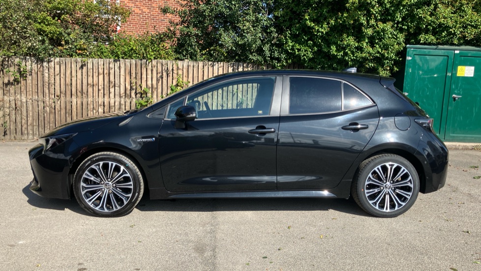 Toyota Corolla 1.8 VVT-i Hybrid Design 5dr CVT Hybrid Hatchback - Image 24