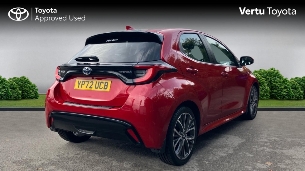 Toyota Yaris 1.5 Hybrid Excel 5dr CVT Hybrid Hatchback - Image 2