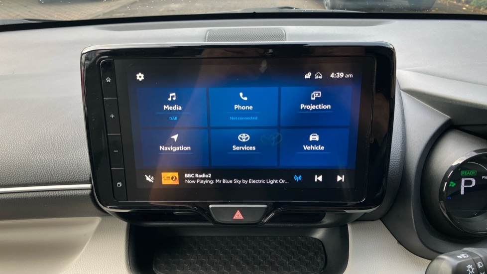 Toyota Yaris 1.5 Hybrid Excel 5dr CVT Hybrid Hatchback - Image 9
