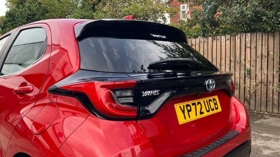 Toyota Yaris 1.5 Hybrid Excel 5dr CVT Hybrid Hatchback - Image 21