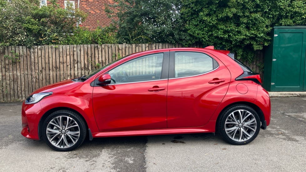 Toyota Yaris 1.5 Hybrid Excel 5dr CVT Hybrid Hatchback - Image 24