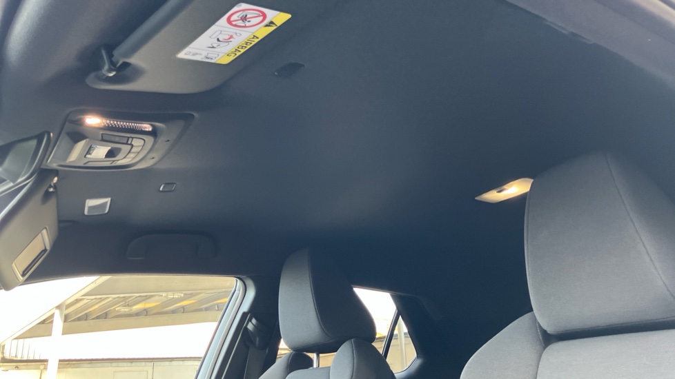 Toyota C-HR 2.0 PHEV Design 5dr CVT Hatchback - Image 19