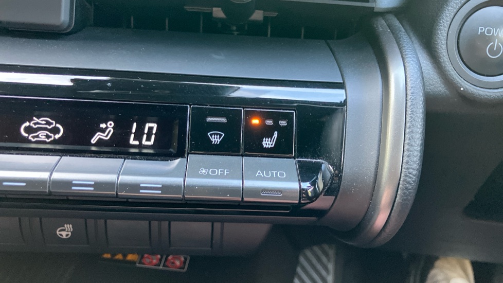 Toyota C-HR 2.0 PHEV Design 5dr CVT Hatchback - Image 36