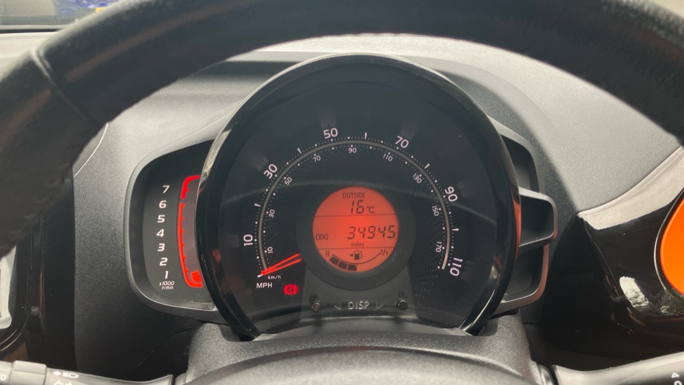 Toyota Aygo 1.0 VVT-i X-Cite 6 5dr Petrol Hatchback - Image 11