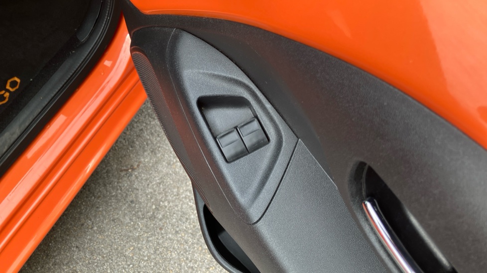 Toyota Aygo 1.0 VVT-i X-Cite 6 5dr Petrol Hatchback - Image 30