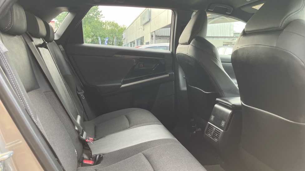 Toyota bZ4X 150kW Motion 71.4kWh 5dr Auto [11kW] Electric Hatchback - Image 8