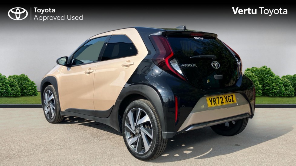 Toyota Aygo X 1.0 VVT-i Exclusive 5dr Petrol Hatchback - Image 4