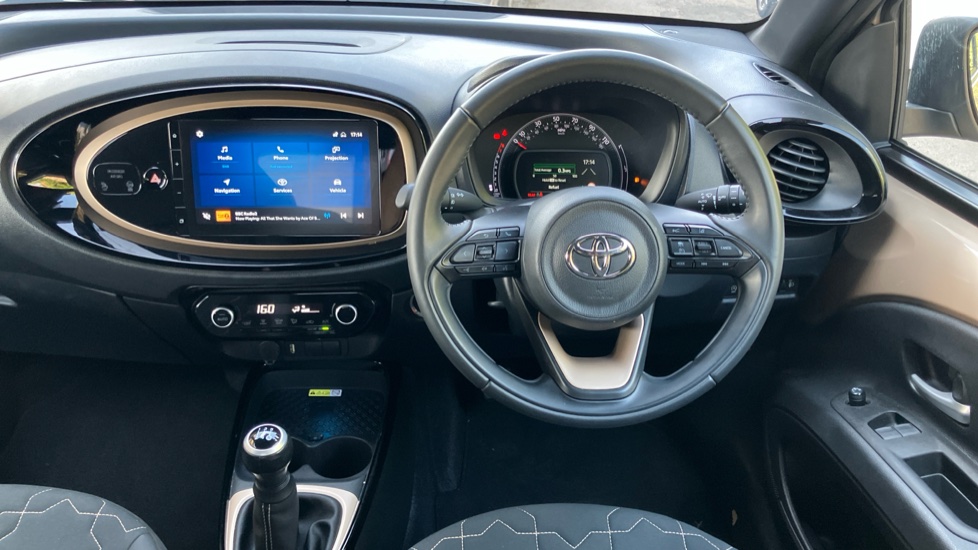 Toyota Aygo X 1.0 VVT-i Exclusive 5dr Petrol Hatchback - Image 7